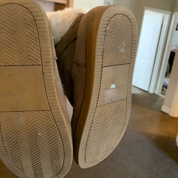 Yes, boots worn a couple times size 6 - Picture 2 of 2